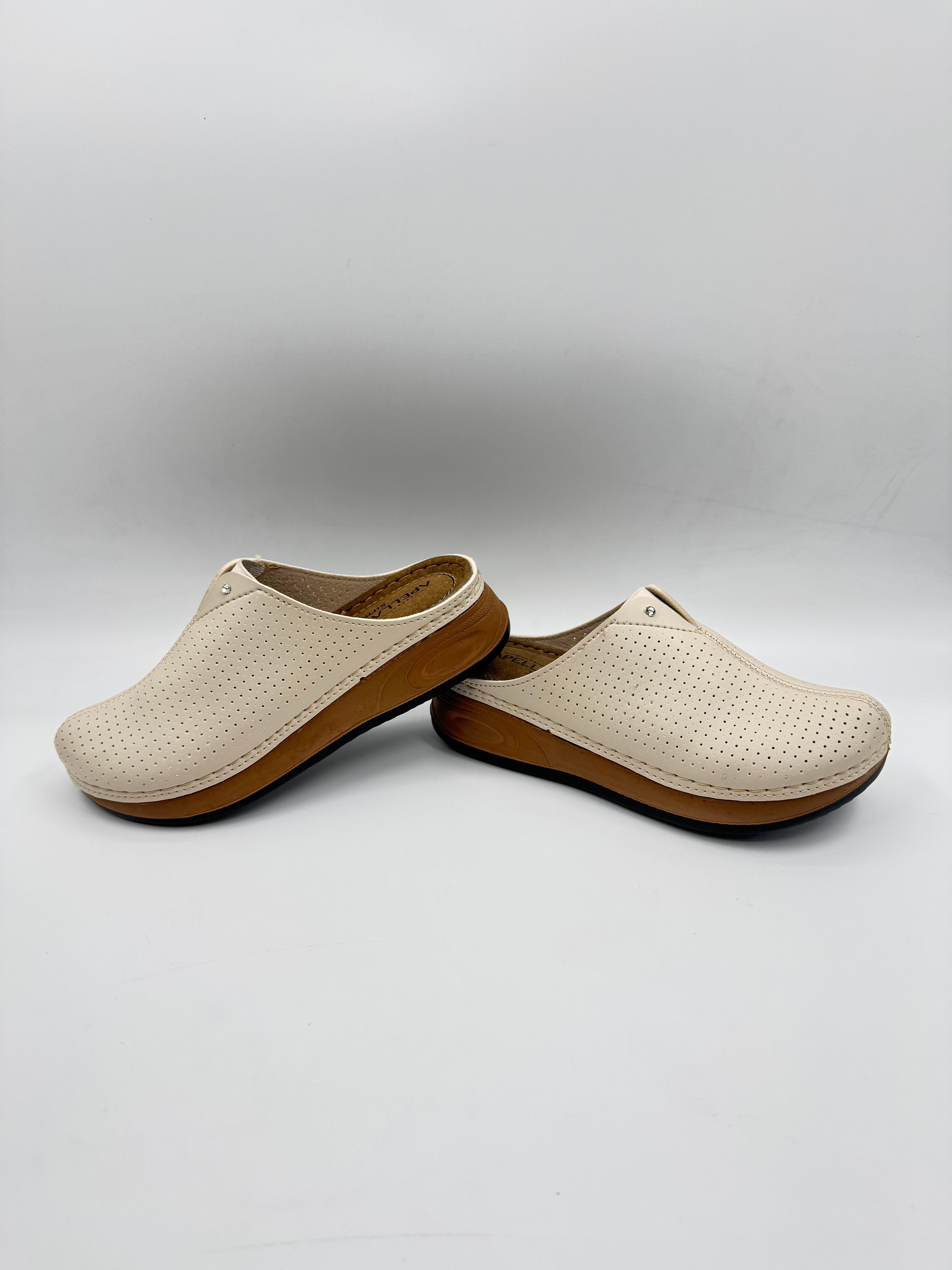 Apella Önü Kapalı Ortopedik Zarif  Kadın Terlik