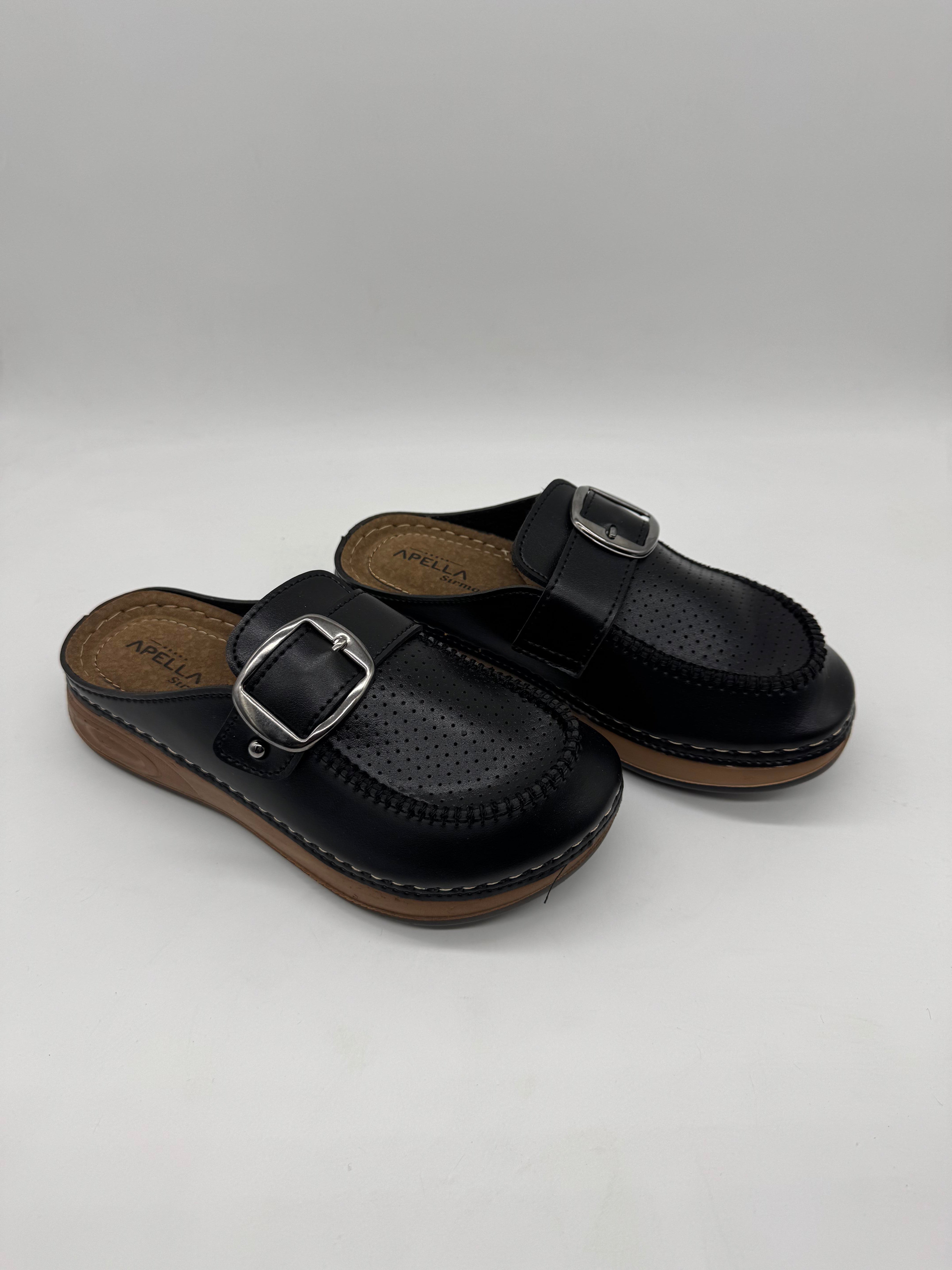 Apella Önü Kapalı Tek Tokalı Ortopedik Kadın Terlik