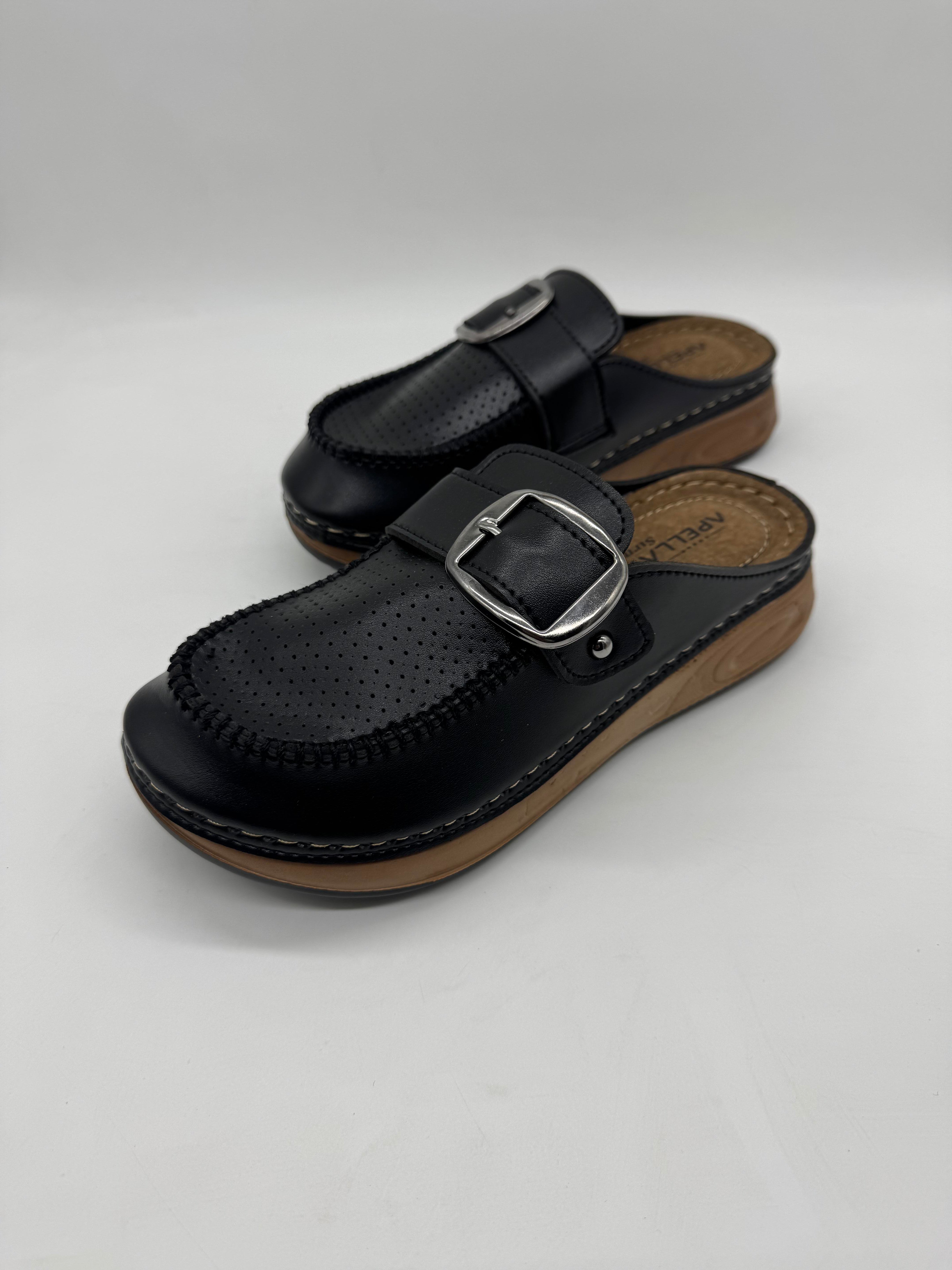 Apella Önü Kapalı Tek Tokalı Ortopedik Kadın Terlik