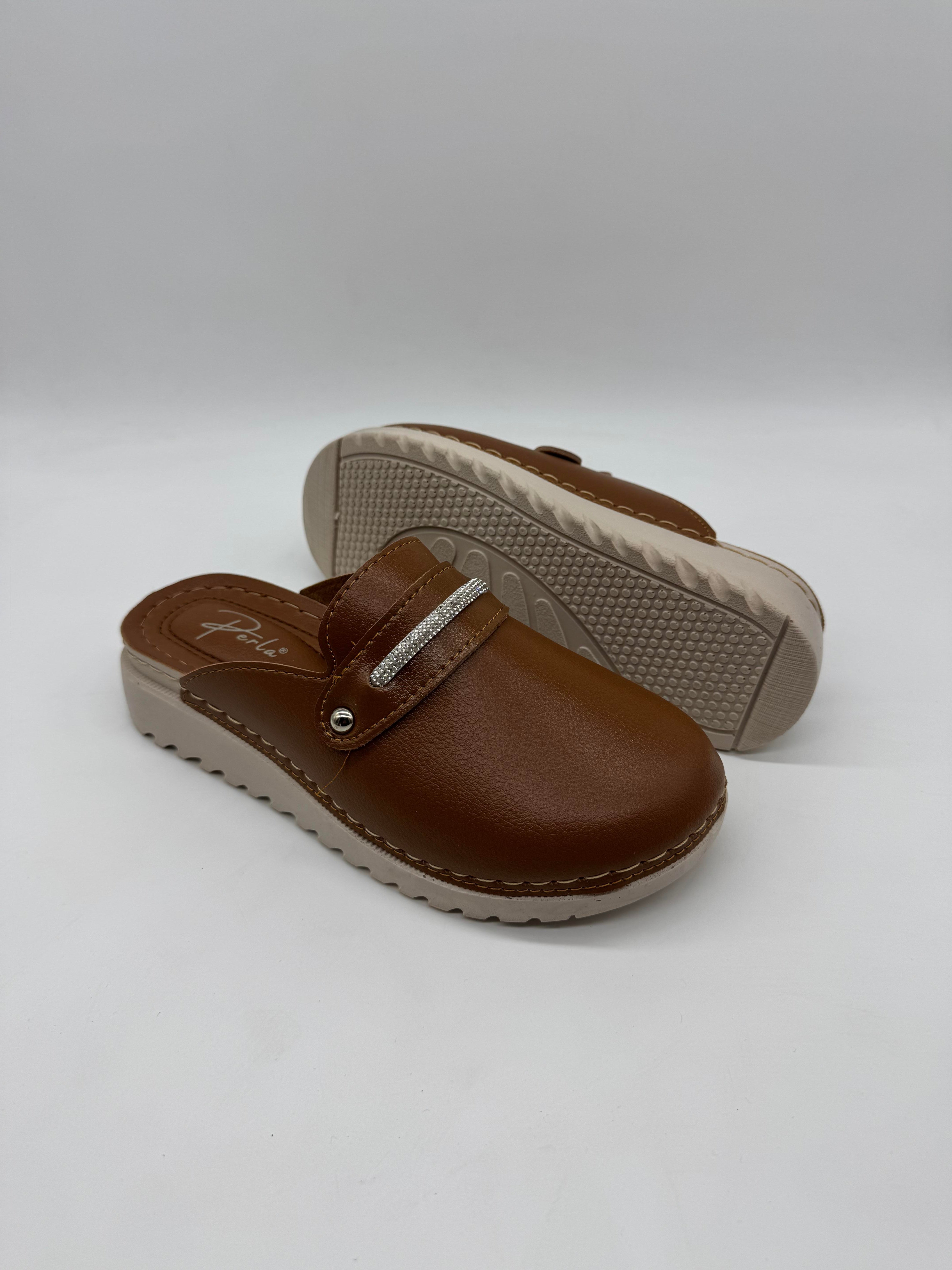 Ayder Önü Kapalı Taş Şeritli Ortopedik Kışlık Kadın Terlik