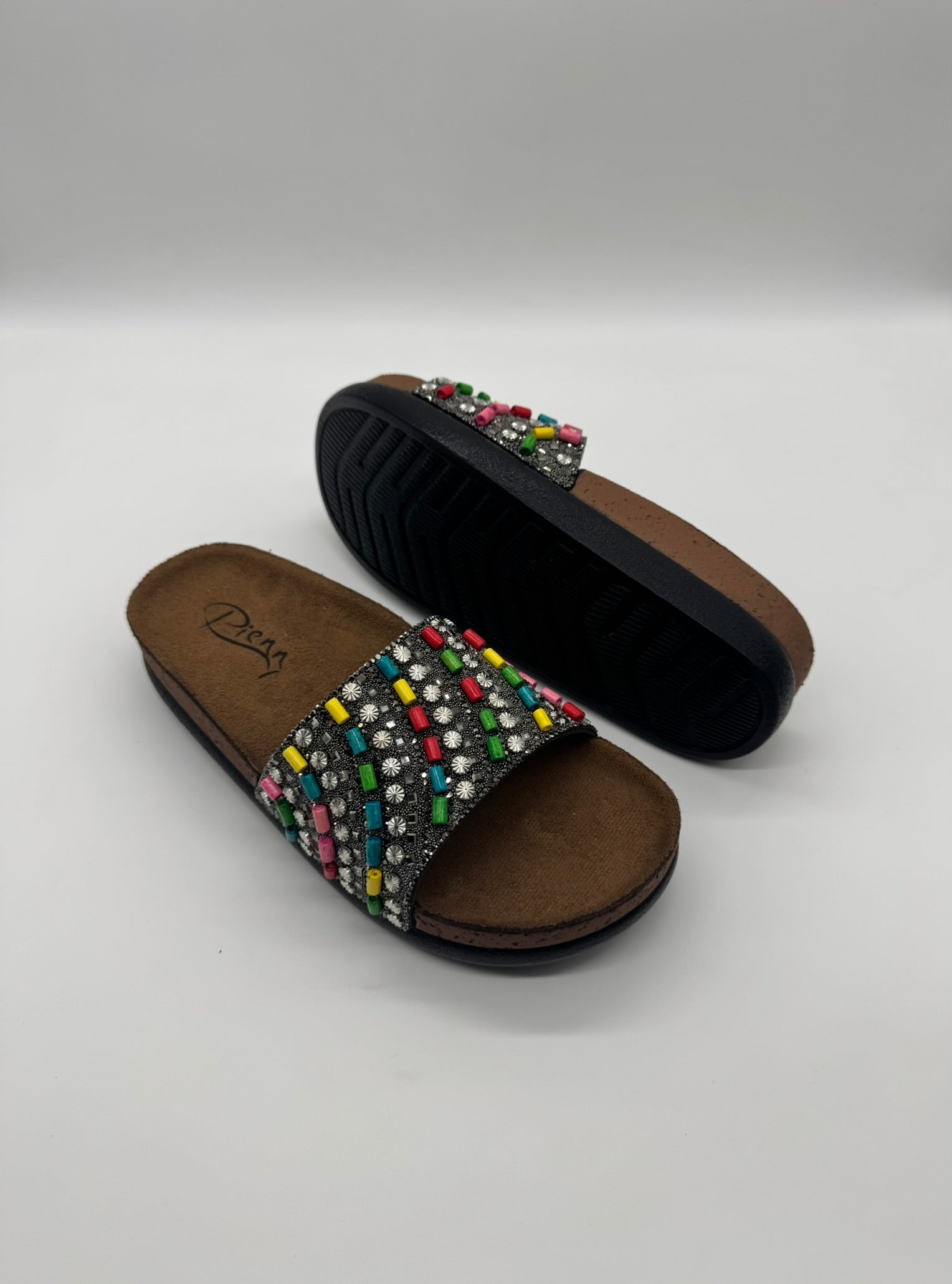 Boncuklu Terlik - Çift Taban, Ortopedik, Suya Dayanıklı Kadın Terlik