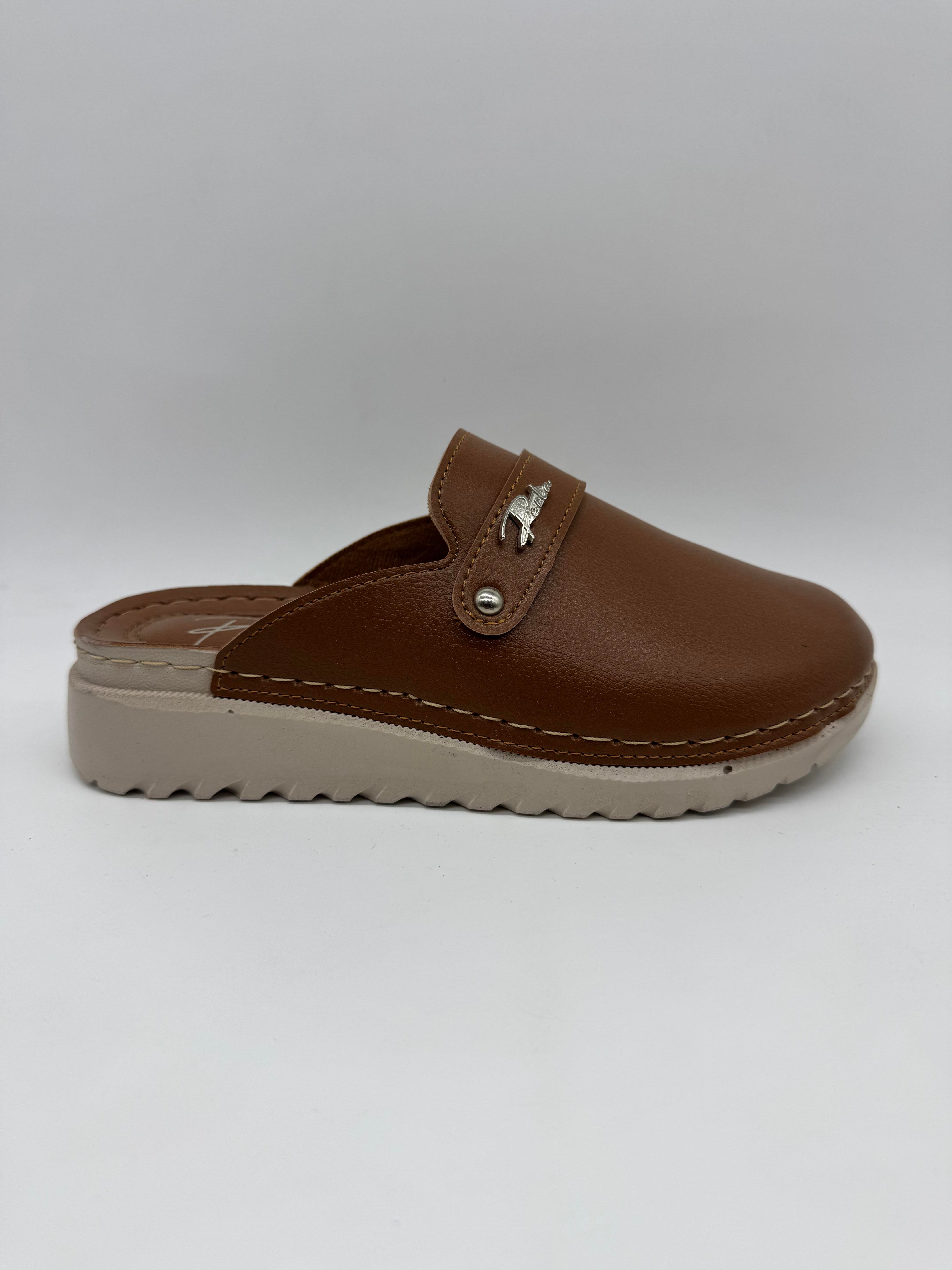 Perla Önü Kapalı Sade Kışlık Ortopedik Rahat Kadın Terlik