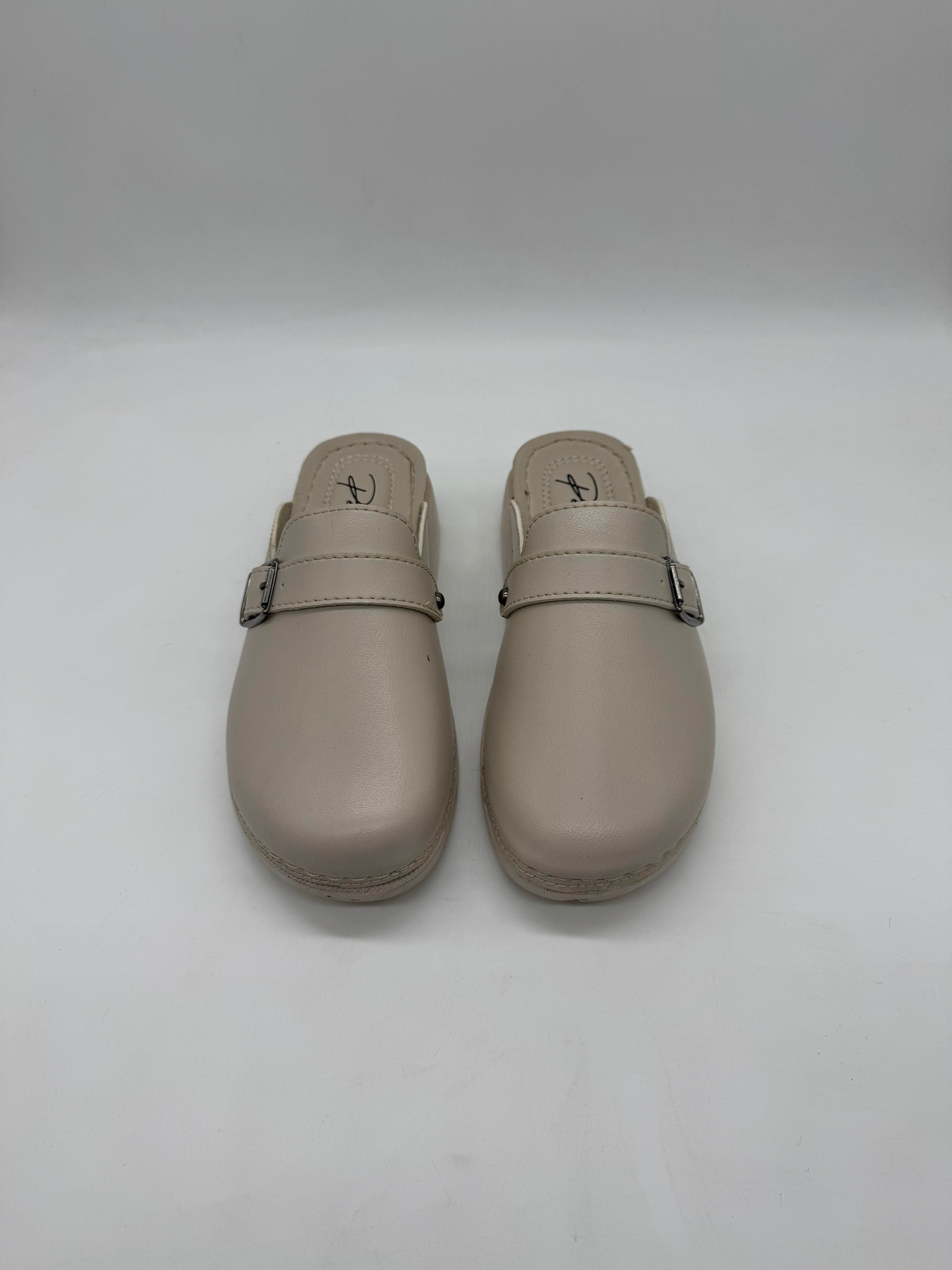 Perla Önü Kapalı Tek Tokalı Ortopedik Rahat Kadın Terlik