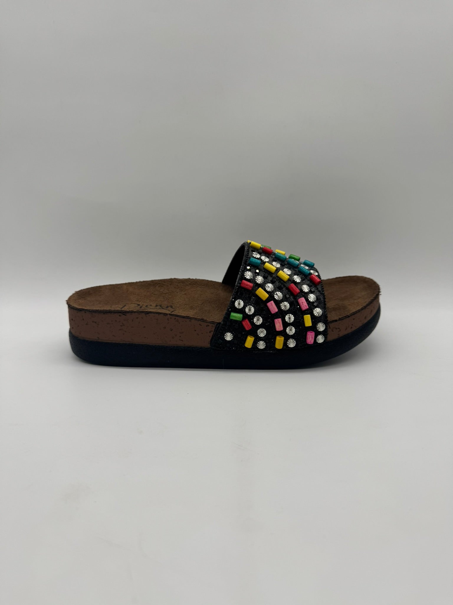 Boncuklu Terlik - Çift Taban, Ortopedik, Suya Dayanıklı Kadın Terlik