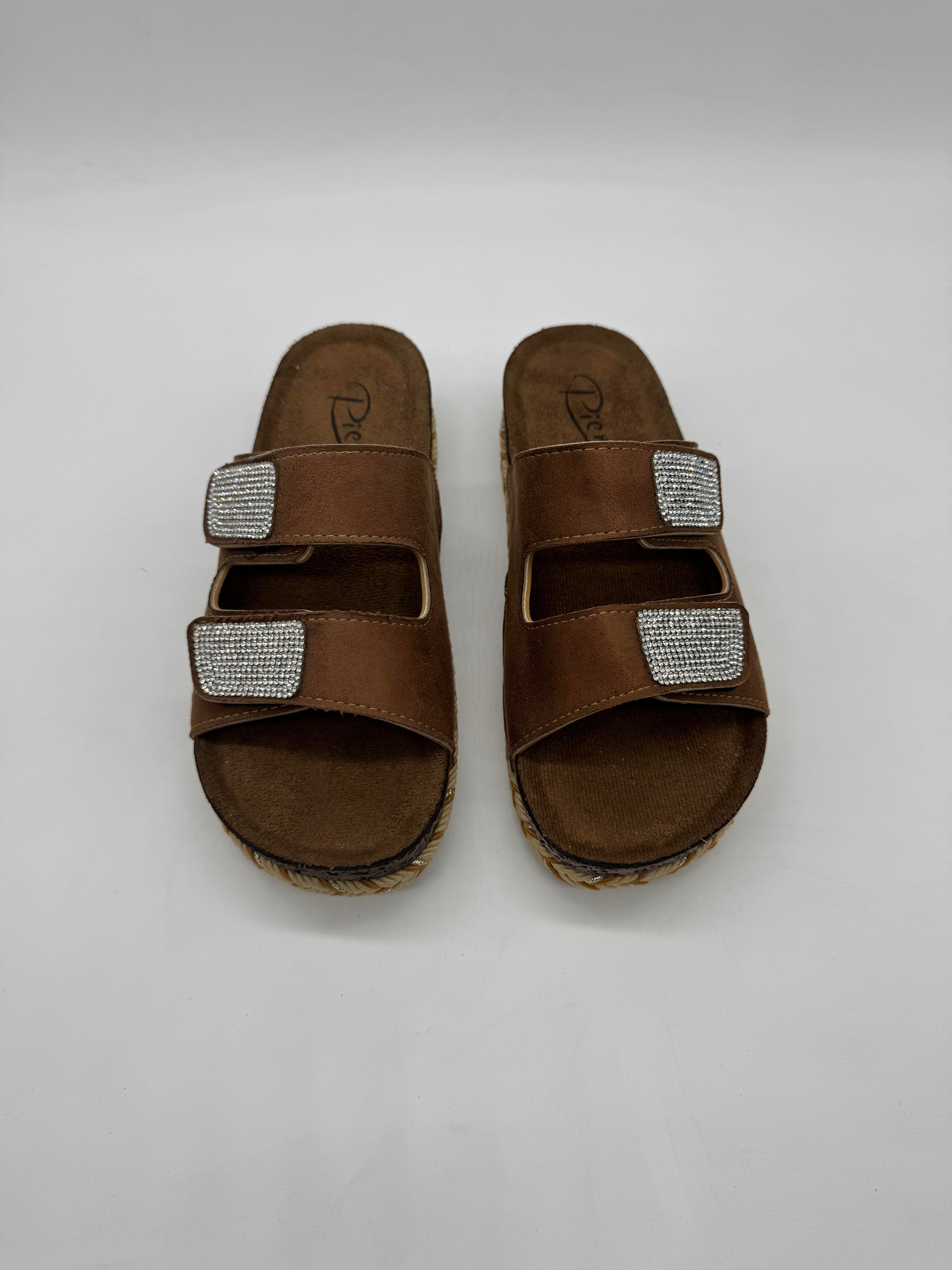 Pienn Çift Taban Çift Bantlı Konforlu Günlük Ortopedik Kadın Terlik