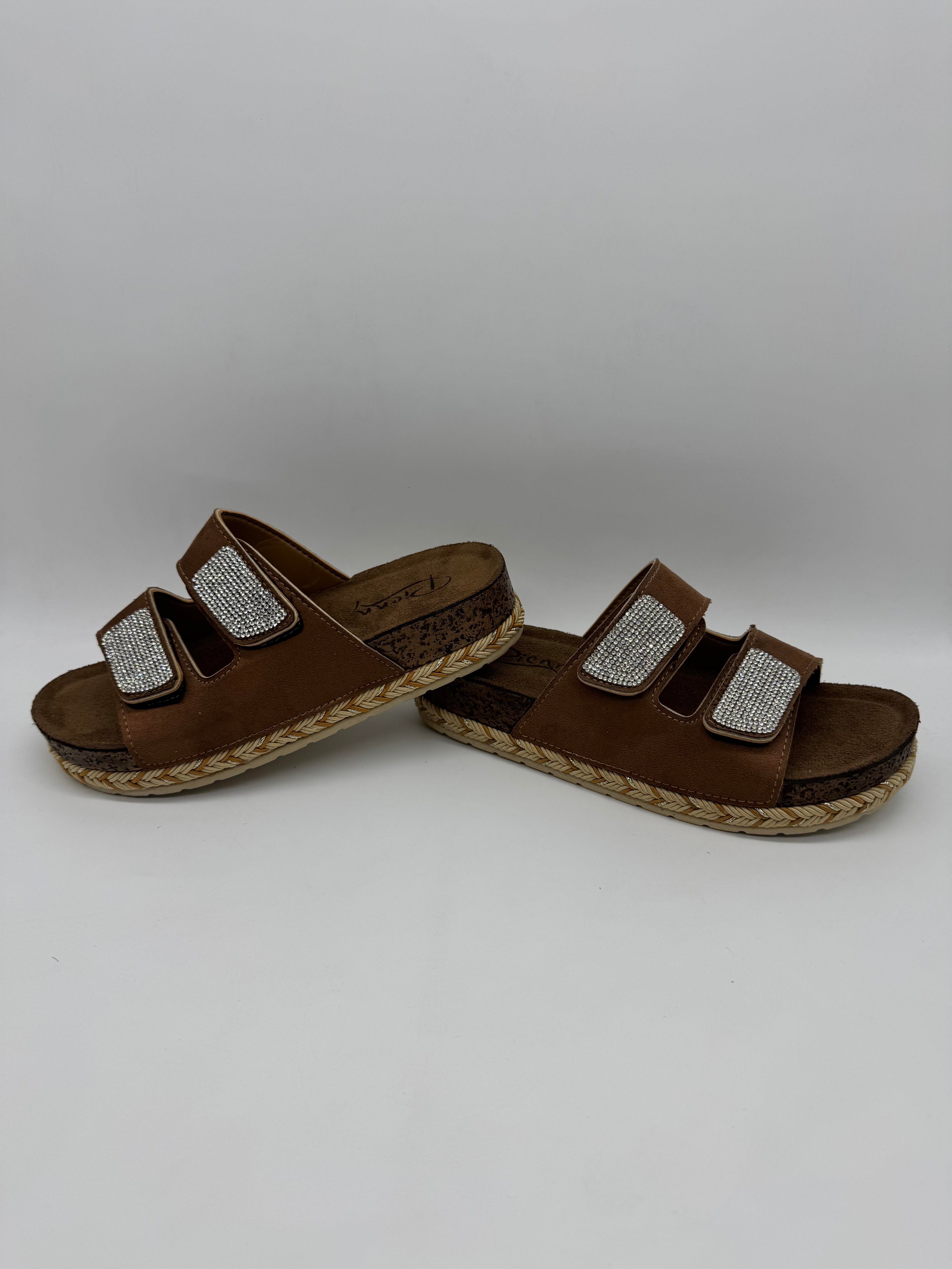 Pienn Çift Taban Çift Bantlı Konforlu Günlük Ortopedik Kadın Terlik