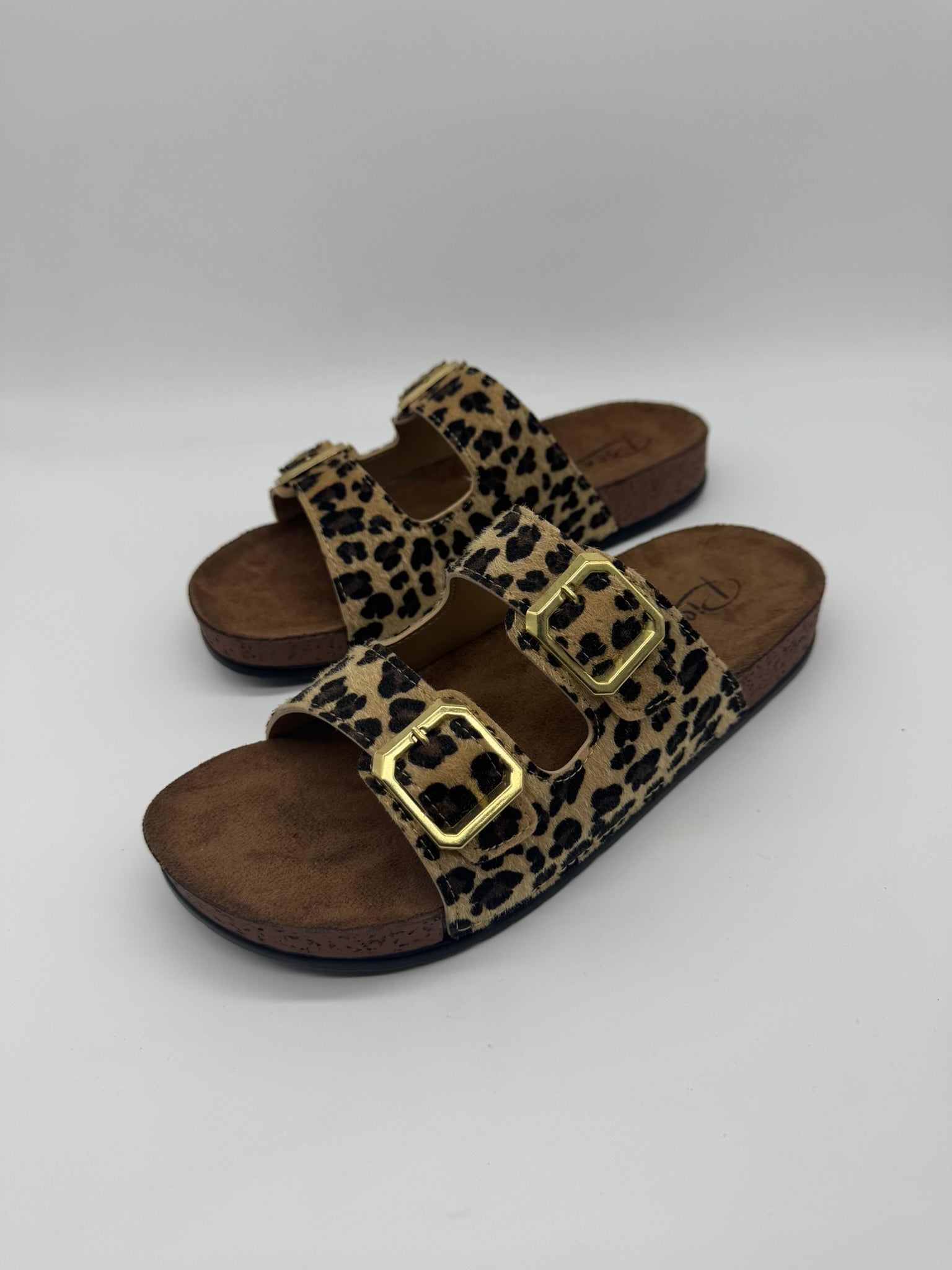 Pienn Leopar Desenli Vahşi Şıklık Sunan Trend Ortopedik Kadın Terlik