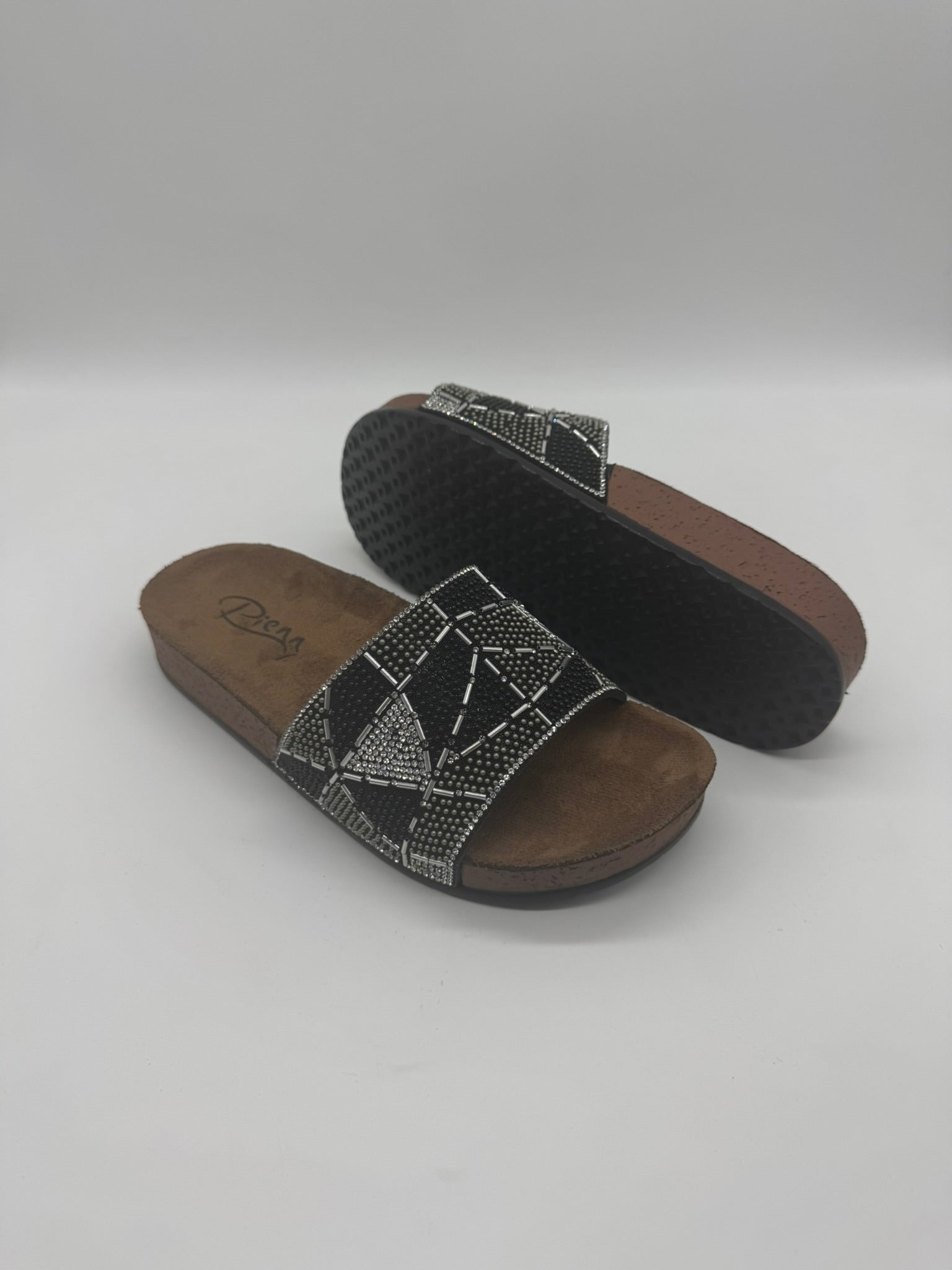 Ortopedik Taban Taşlı Terlik - Pienn