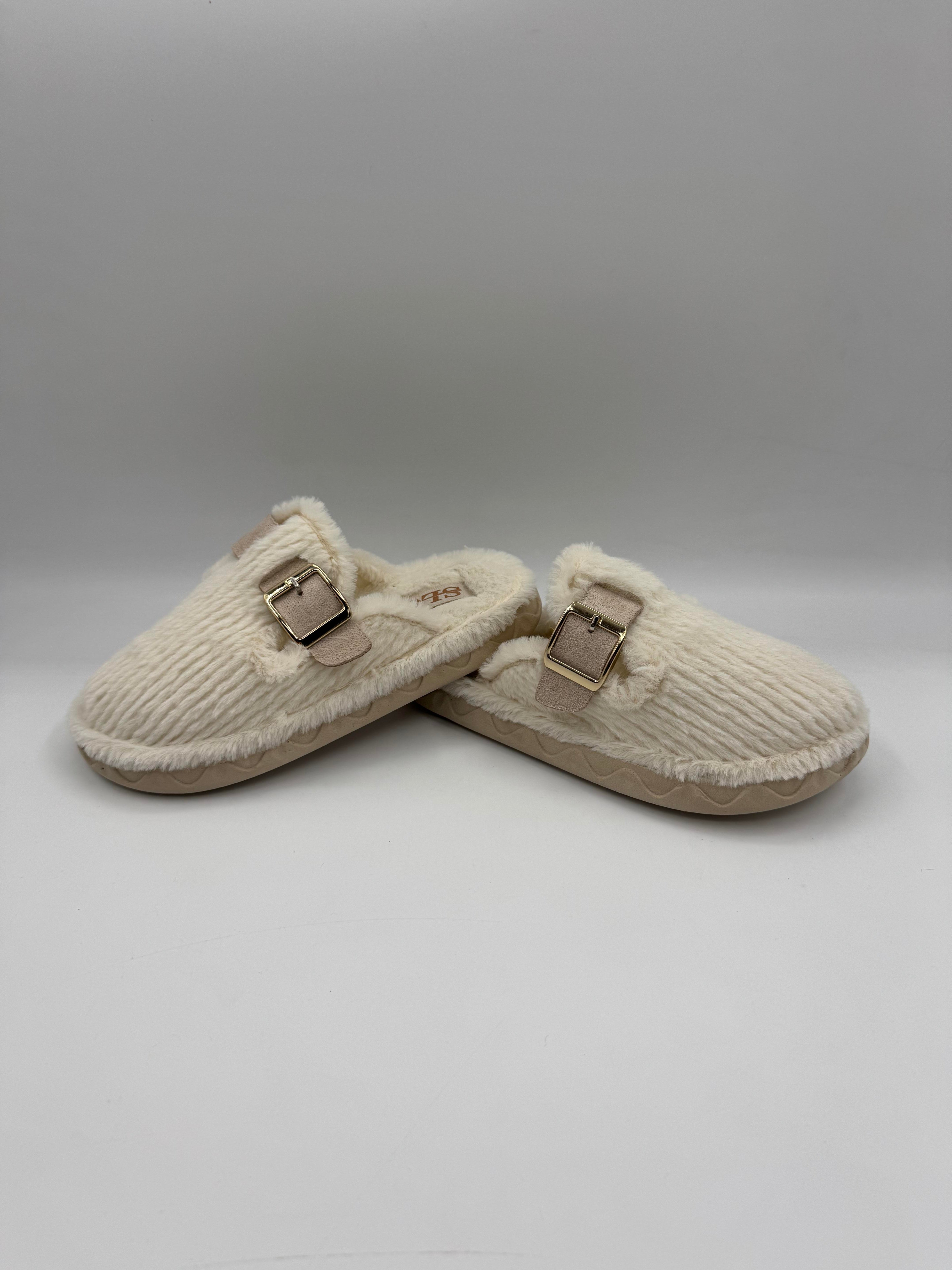 SLC Tek Tokalı Pofuduk Kışlık Ortopedik Kadın Terlik