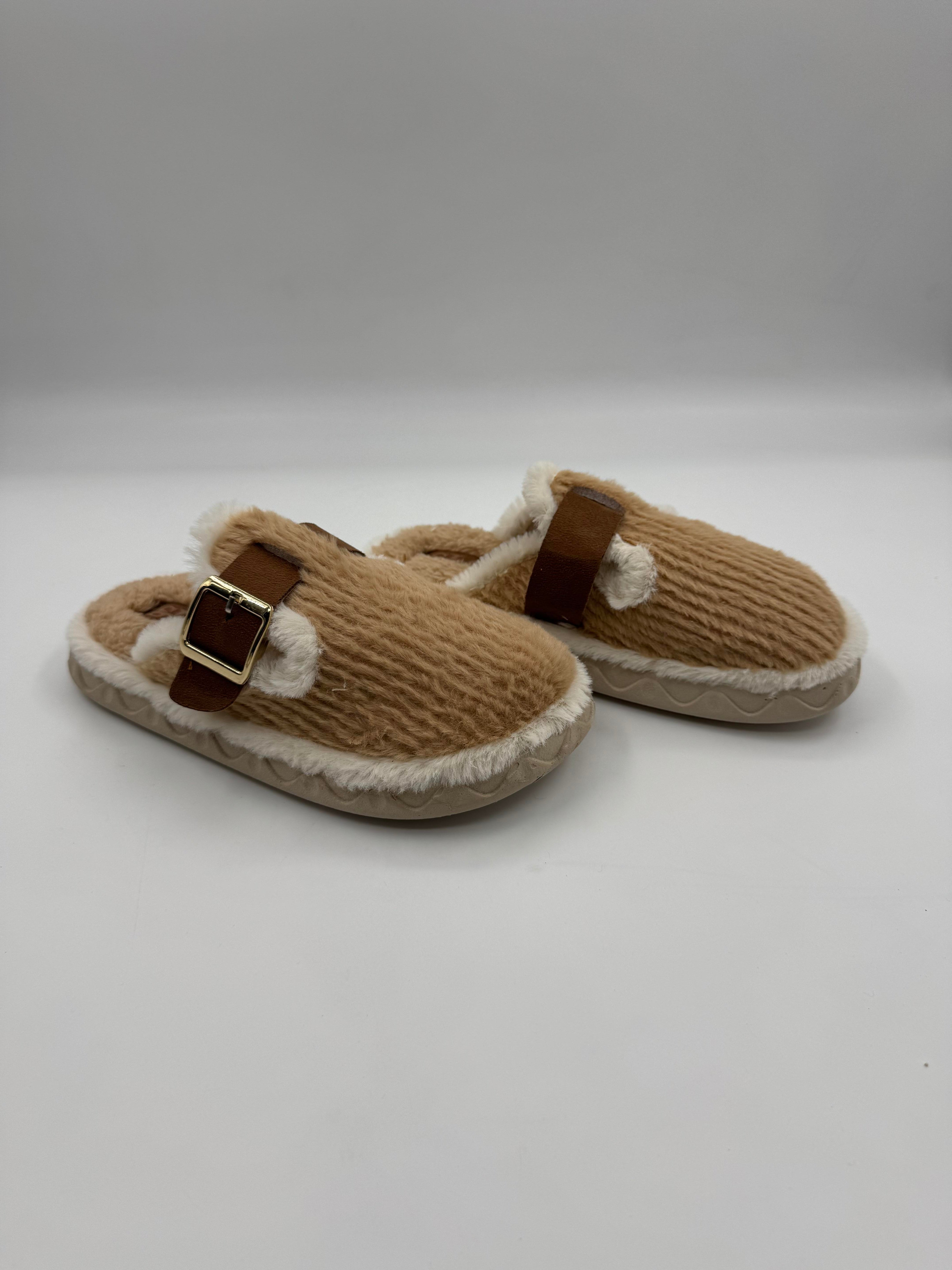 SLC Tek Tokalı Pofuduk Kışlık Ortopedik Kadın Terlik