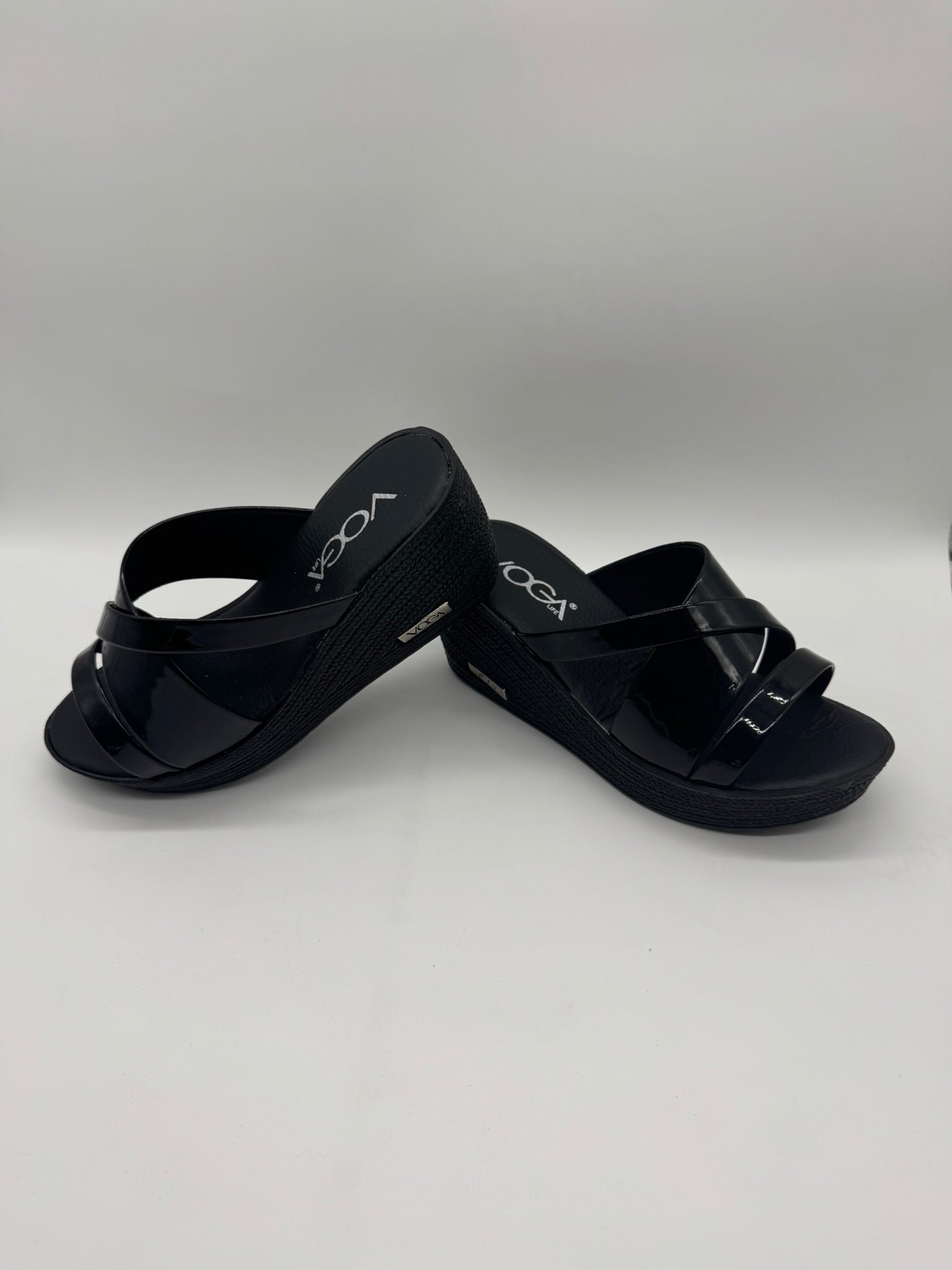 Voga Dolgu Topuk (Rugan) Rahat ve Modern Ortopedik Kadın Terlik